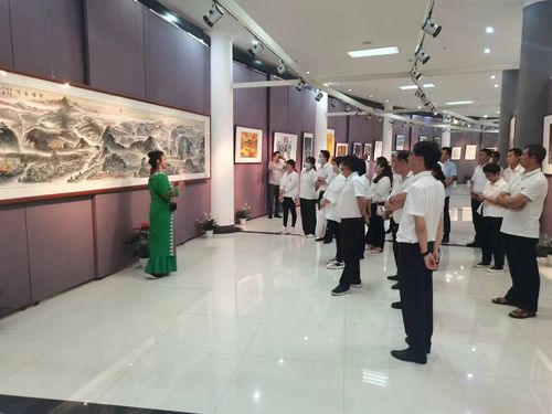 筑牢思想防線，涵養(yǎng)清風(fēng)正氣——各部門單位組織參觀廉潔文化主題展暨文化藝術(shù)交流活動(dòng)